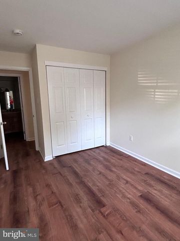 5107A ADELAIDE DR, Mount Laurel, NJ 08054