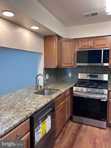 5107A ADELAIDE DR, Mount Laurel, NJ 08054