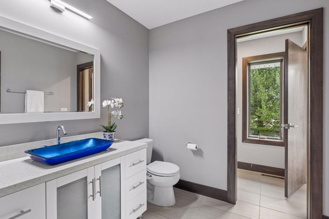 10964 Bentwater Lane, Woodbury, MN 55129