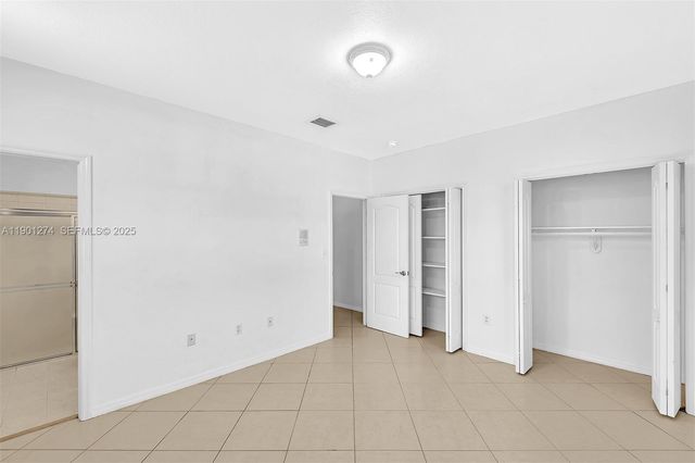 279 NW 119th Avenue, Miami, FL 33182