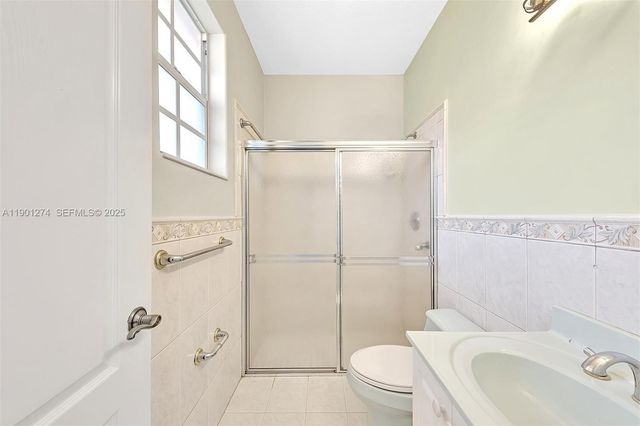 279 NW 119th Avenue, Miami, FL 33182