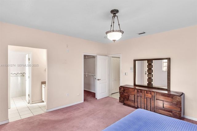 279 NW 119th Avenue, Miami, FL 33182