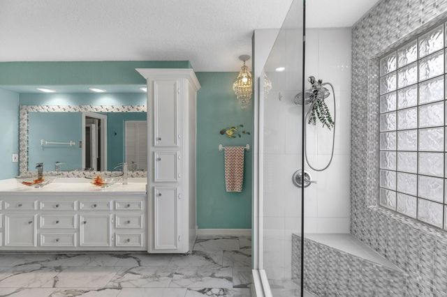 7 N Flamingo Street, La Marque, TX 77568