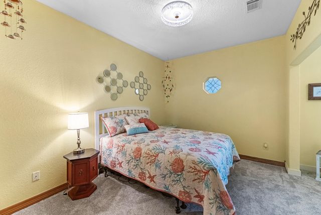 7 N Flamingo Street, La Marque, TX 77568