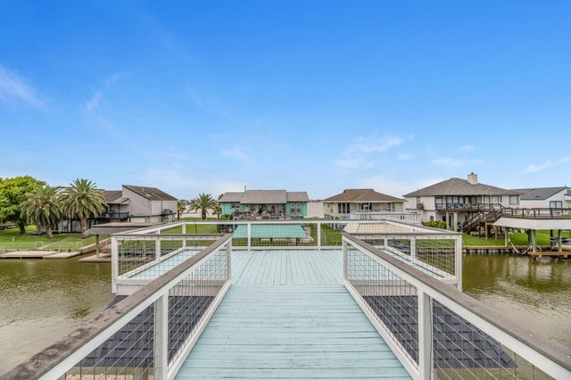 7 N Flamingo Street, La Marque, TX 77568