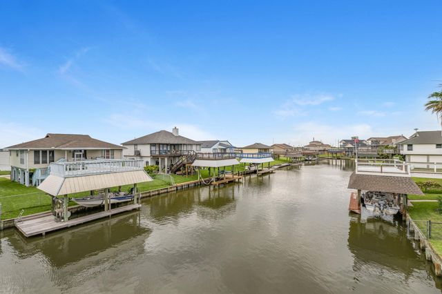 7 N Flamingo Street, La Marque, TX 77568