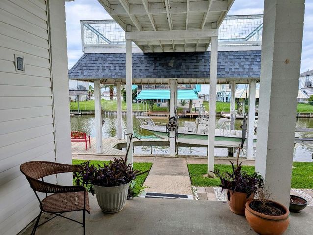 7 N Flamingo Street, La Marque, TX 77568