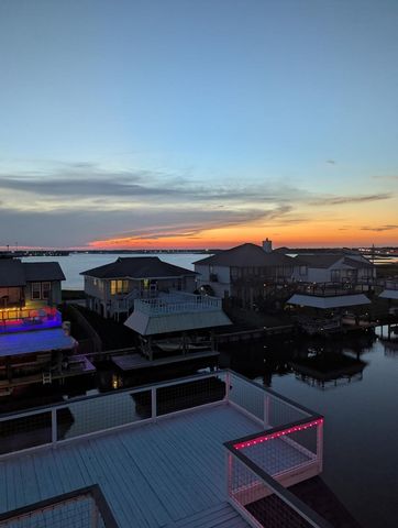 7 N Flamingo Street, La Marque, TX 77568