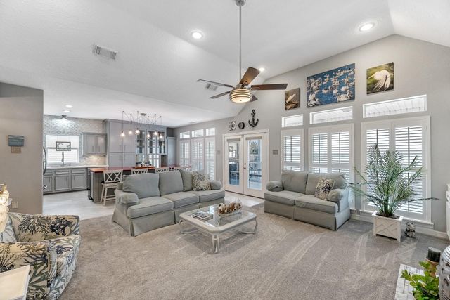 7 N Flamingo Street, La Marque, TX 77568