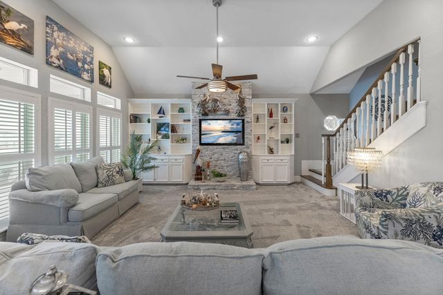 7 N Flamingo Street, La Marque, TX 77568