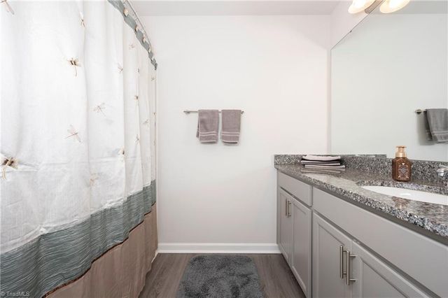 2943 Leslie Lane, Yadkinville, NC 27055