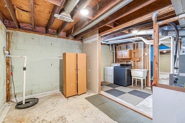 33363 Bertrand Street, Niles, MI 49120