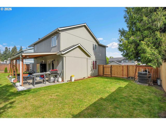 33316 Sw MEADOWBROOK Dr, Scappoose, OR 97056