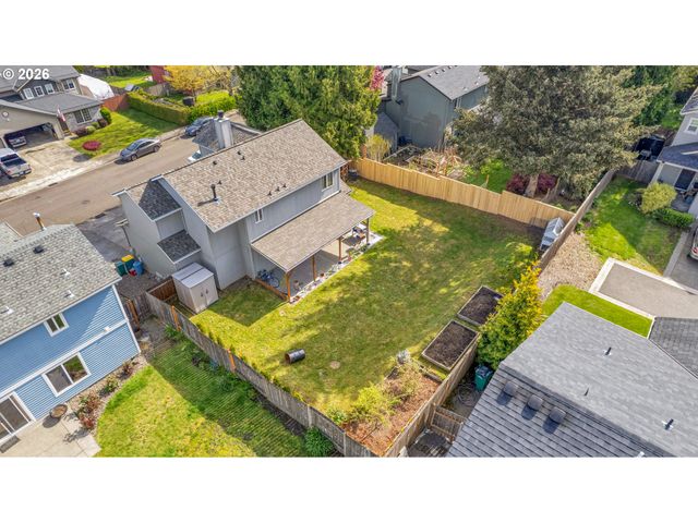 33316 Sw MEADOWBROOK Dr, Scappoose, OR 97056