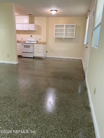 912 ARCO Drive 1, Jacksonville, FL 32211