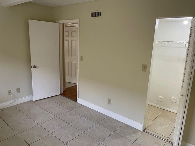 1245 S FLAGLER Avenue 303, Pompano Beach, FL 33060