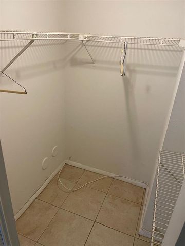 1245 S FLAGLER Avenue 303, Pompano Beach, FL 33060