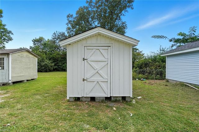 405 Speed ST, Elizabeth City, NC 27909