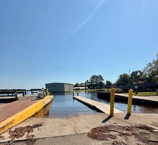 405 Speed ST, Elizabeth City, NC 27909