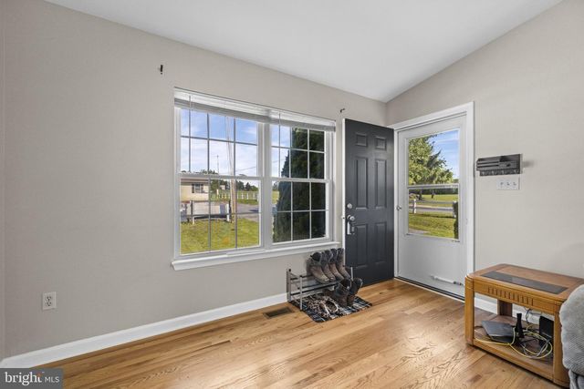 11 IDYLLWOOD DRIVE, Inwood, WV 25428
