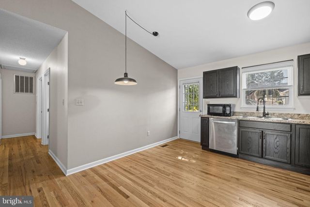 11 IDYLLWOOD DRIVE, Inwood, WV 25428