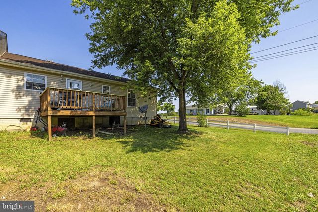 11 IDYLLWOOD DRIVE, Inwood, WV 25428