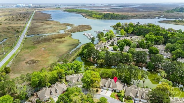 9 Pipers Pond Lane, Savannah, GA 31404