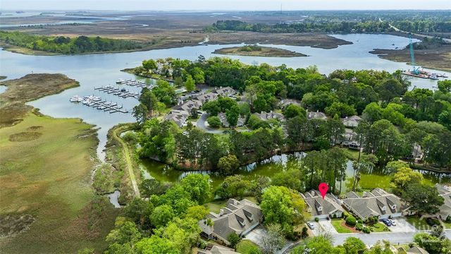 9 Pipers Pond Lane, Savannah, GA 31404