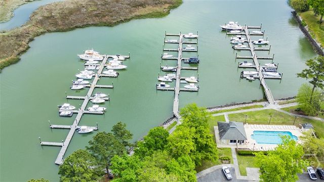 9 Pipers Pond Lane, Savannah, GA 31404