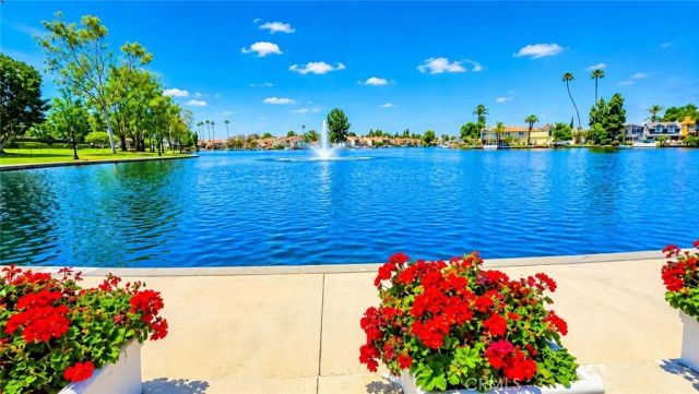 22045 Lakeland, Lake Forest, CA 92630