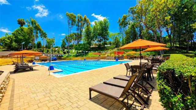 22045 Lakeland, Lake Forest, CA 92630