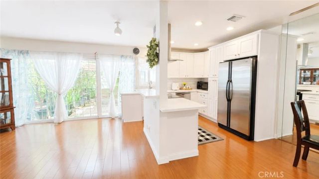 22045 Lakeland, Lake Forest, CA 92630