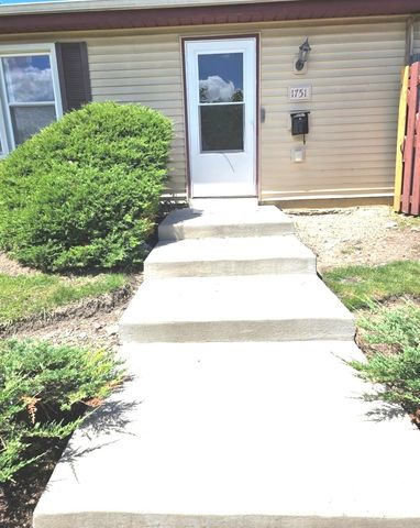 1751 Queensbury Circle, Hoffman Estates, IL 60169