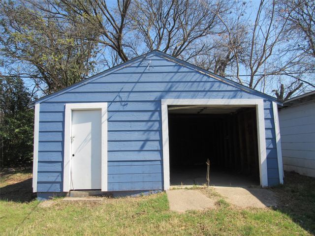 1609 N 18th Street, Waco, TX 76707