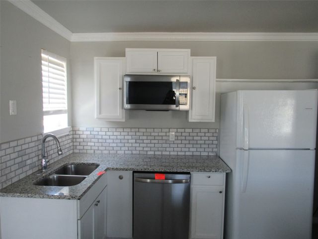 1609 N 18th Street, Waco, TX 76707