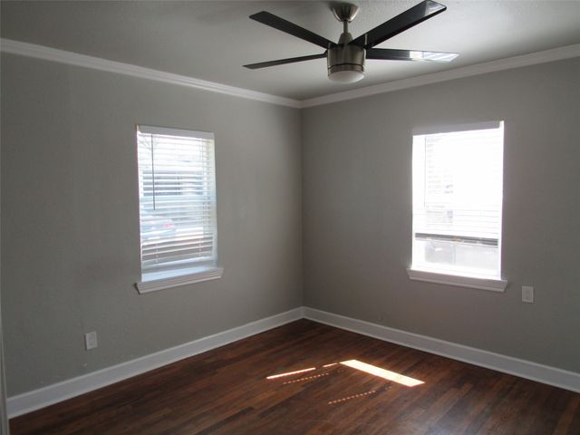 1609 N 18th Street, Waco, TX 76707