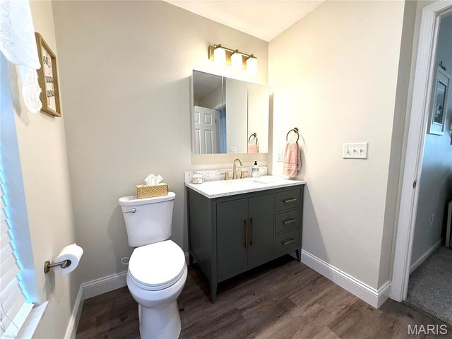 10918 Fallowfield Drive, Lebanon, IL 62254