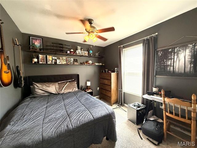 10918 Fallowfield Drive, Lebanon, IL 62254