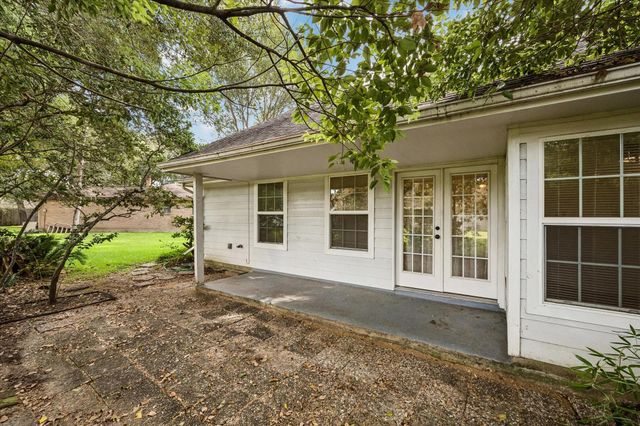910 Country Place Blvd, Pearland, TX 77584