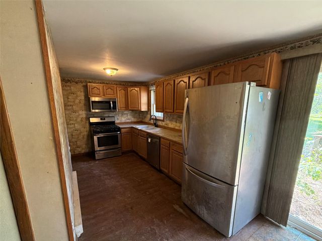 3620 N CREEK Road, Girard, PA 16417