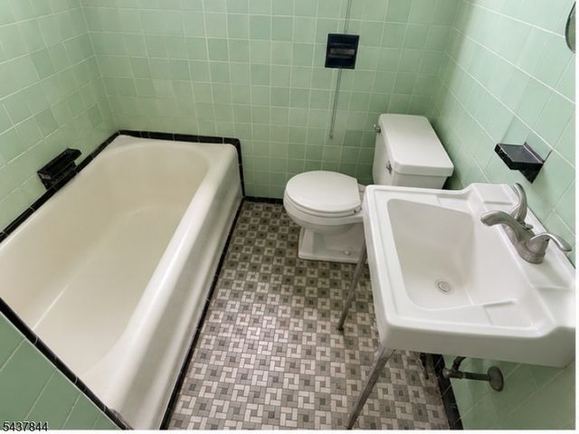 38 Alexander Ave, Nutley Twp., NJ 07110