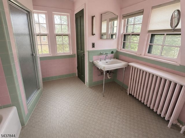 38 Alexander Ave, Nutley Twp., NJ 07110