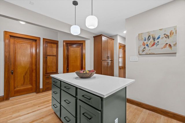 2646 N 69th STREET, Wauwatosa, WI 53213