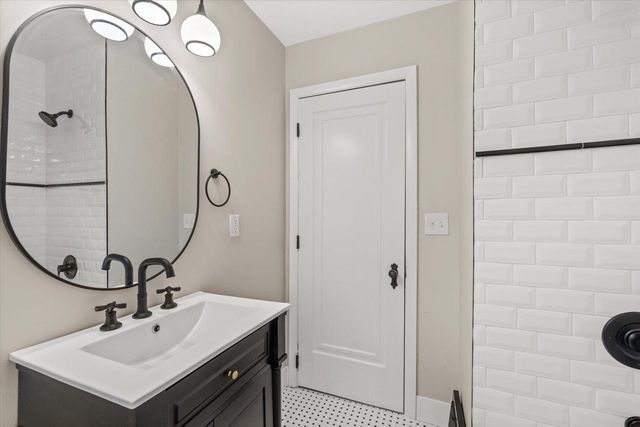 2646 N 69th STREET, Wauwatosa, WI 53213