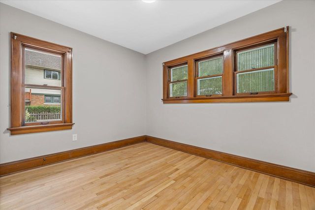 2646 N 69th STREET, Wauwatosa, WI 53213