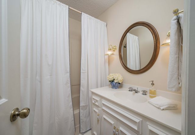 1126 E Northfield Blvd, Murfreesboro, TN 37130