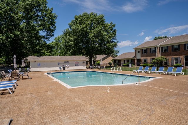 1126 E Northfield Blvd, Murfreesboro, TN 37130