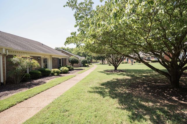 1126 E Northfield Blvd, Murfreesboro, TN 37130