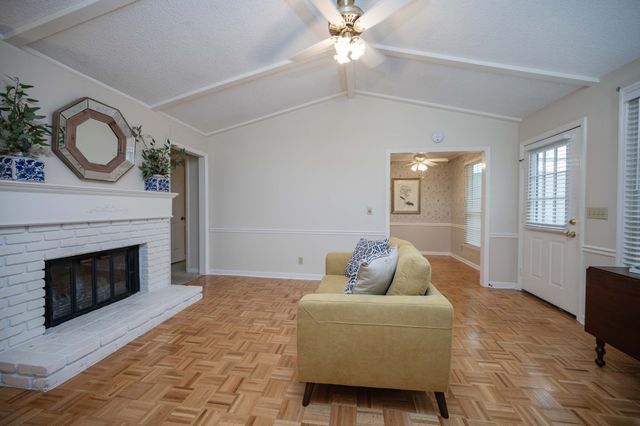 1126 E Northfield Blvd, Murfreesboro, TN 37130