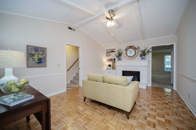 1126 E Northfield Blvd, Murfreesboro, TN 37130